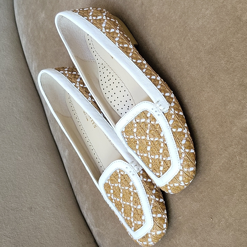 Vintage 6.5 Eric Javits